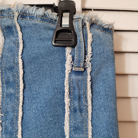 WILD FABLE Flare Denim Jeans, Size 00 - Picture 7 of 10